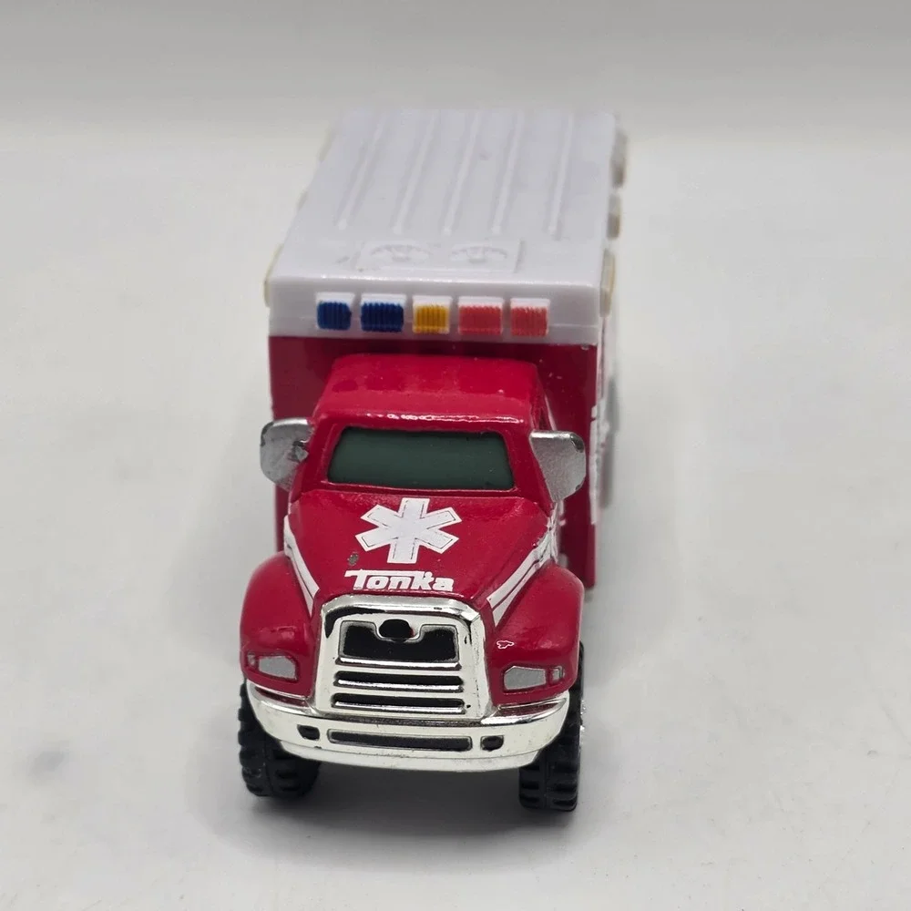 Tonka Rescue Ambulance 2012 Hasbro Funrise Red White Diecast Emergency Toy Truck